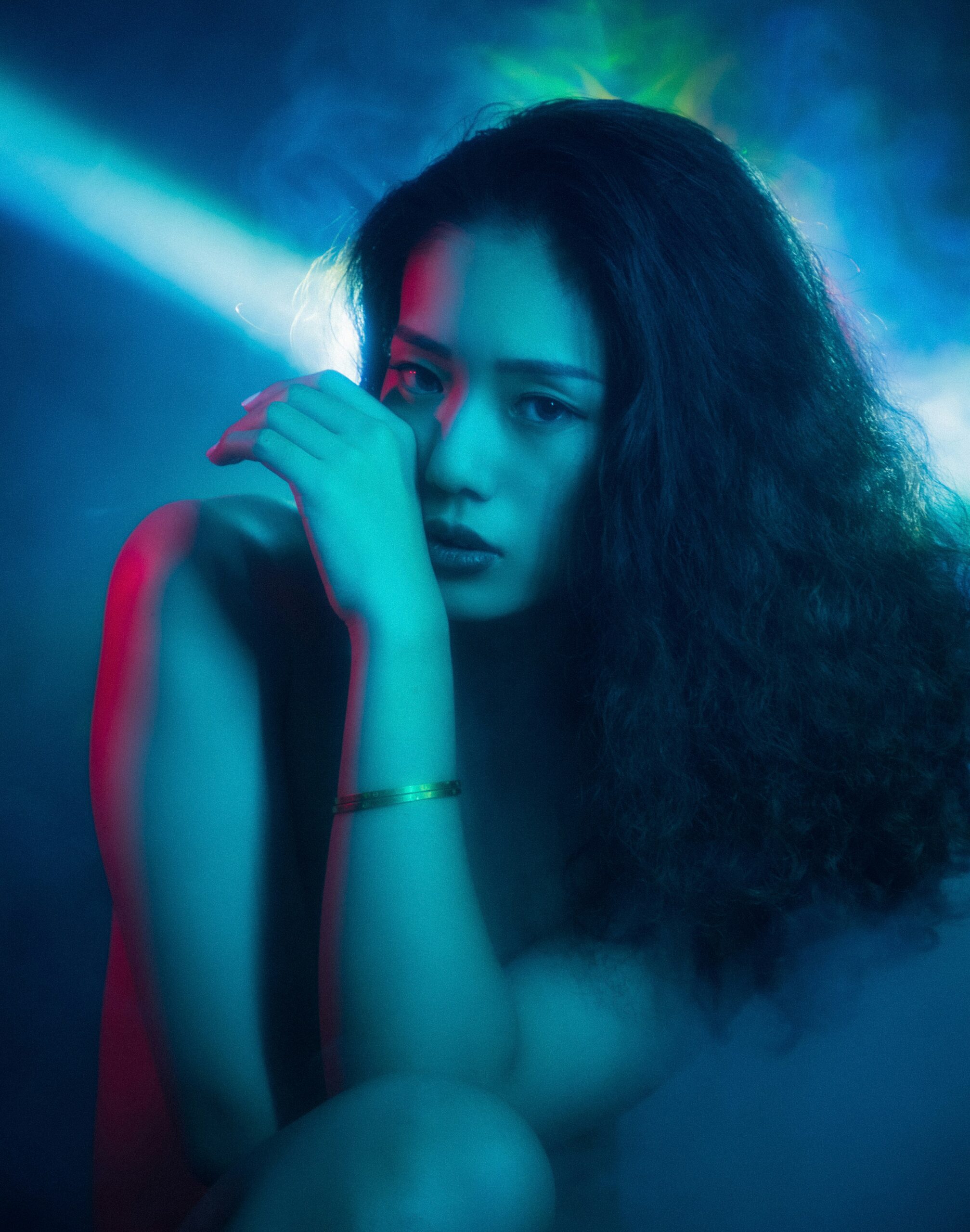 Squalane vs. Hyaluronic Acid: Which One Is Better for Dry Skin?