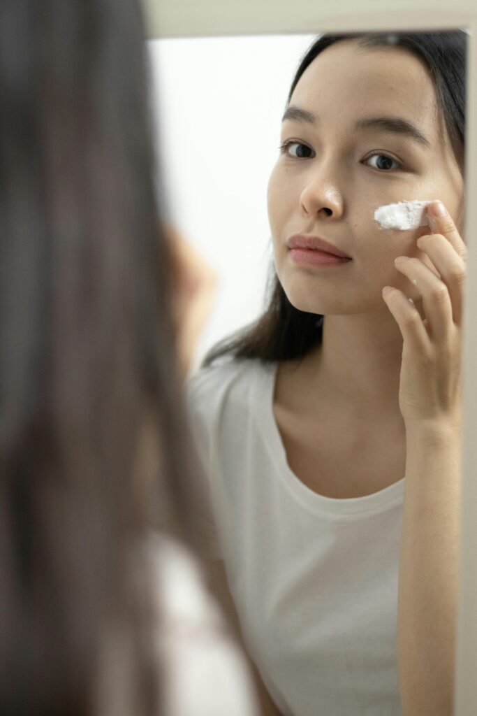 You cannot diagnose oxidative stress by looking at your face